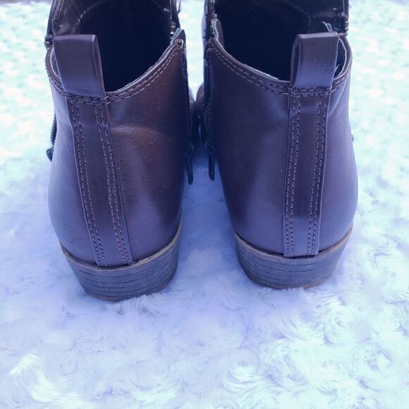 Dunes size 8 side zip dolly brown faux leather bootie - Picture 4 of 6